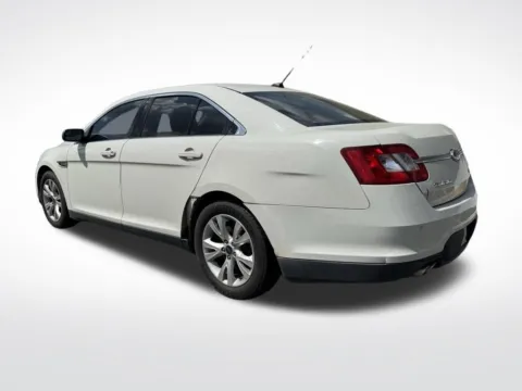 More photos of 2012 Ford Taurus SEL at Dream Work Automotive, NC