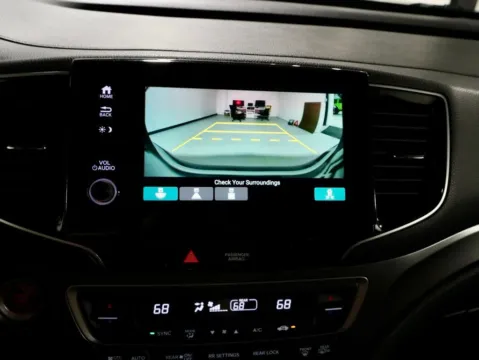 More photos of 2022 Honda Pilot Sport at Dream Work Automotive, NC