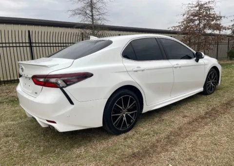 More photos of 2021 Toyota Camry SE at Dream Work Automotive, NC