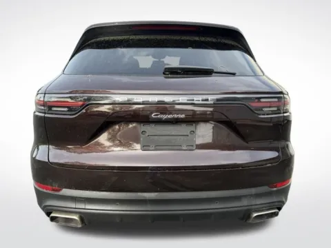 More photos of 2019 Porsche Cayenne at Dream Work Automotive, NC