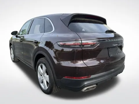 More photos of 2019 Porsche Cayenne at Dream Work Automotive, NC