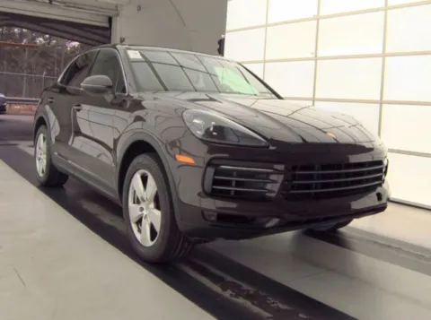 More photos of 2019 Porsche Cayenne at Dream Work Automotive, NC