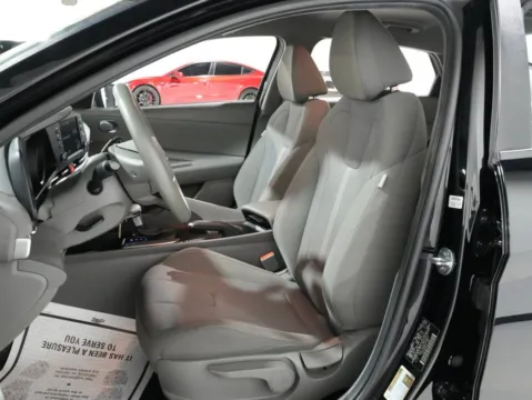 Another view of 2023 Hyundai Elantra SE for sale in Charlotte, NC at Dream Work Automotive