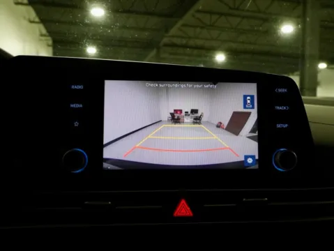 More photos of 2023 Hyundai Elantra SE at Dream Work Automotive, NC