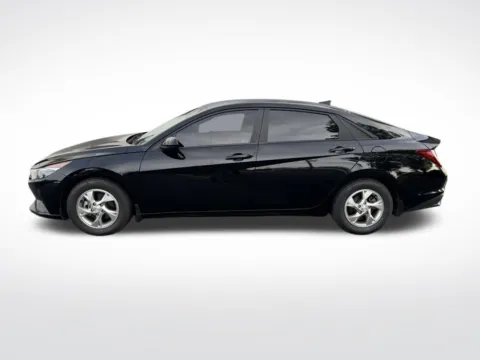 Another view of 2023 Hyundai Elantra SE for sale in Charlotte, NC at Dream Work Automotive