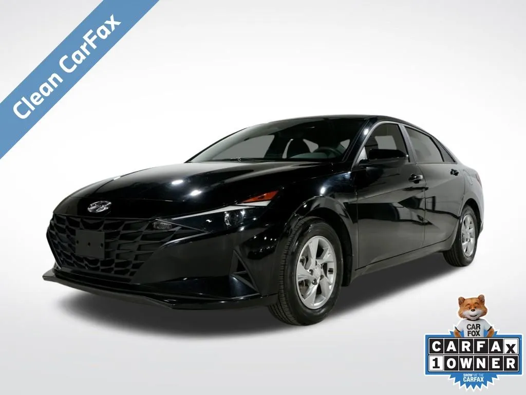 2023 Hyundai Elantra SE