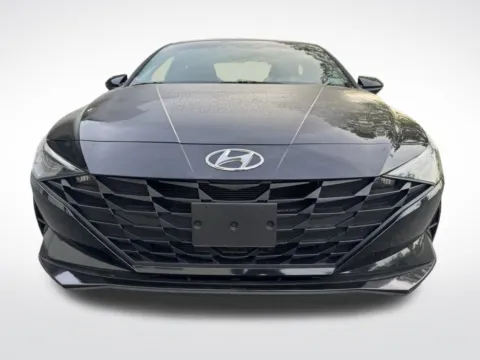 More photos of 2023 Hyundai Elantra SE at Dream Work Automotive, NC