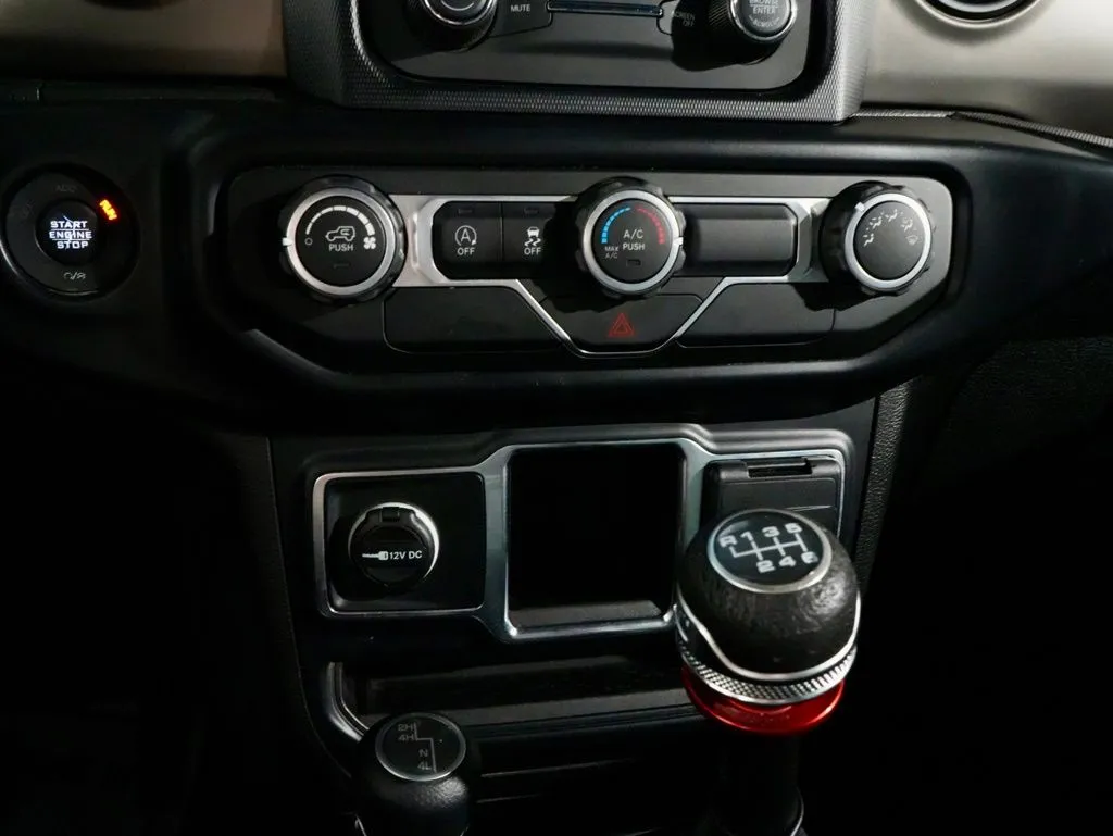 2019 Jeep Wrangler Unlimited Sport - Photo 18