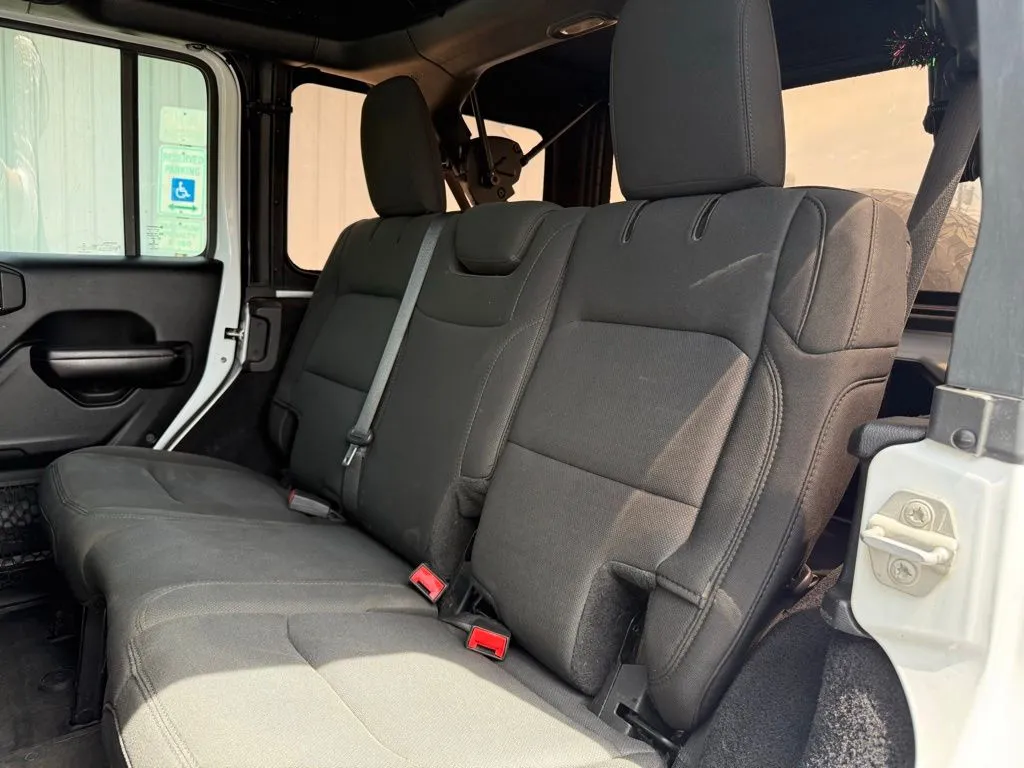 2019 Jeep Wrangler Unlimited Sport - Photo 14