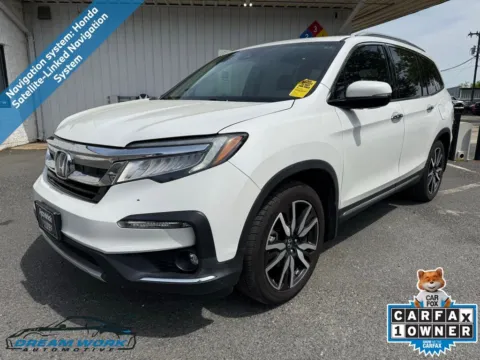 Gray 2022 Honda Pilot Touring for sale in Charlotte, NC