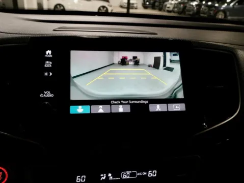 More photos of 2022 Honda Pilot Touring at Dream Work Automotive, NC