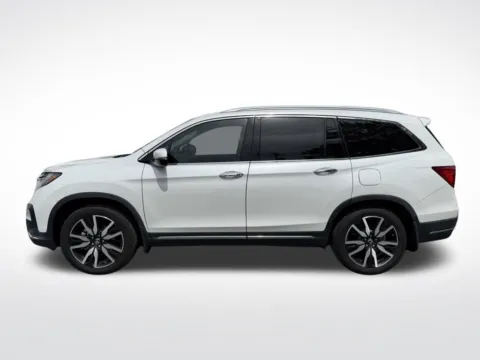 Another view of 2022 Honda Pilot Touring for sale in Charlotte, NC at Dream Work Automotive