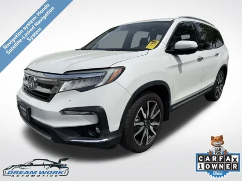 Gray 2022 Honda Pilot Touring for sale in Charlotte, NC