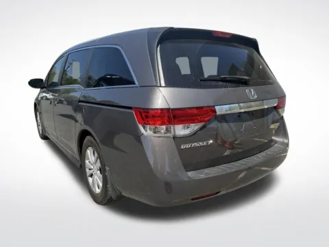 More photos of 2016 Honda Odyssey SE at Dream Work Automotive, NC