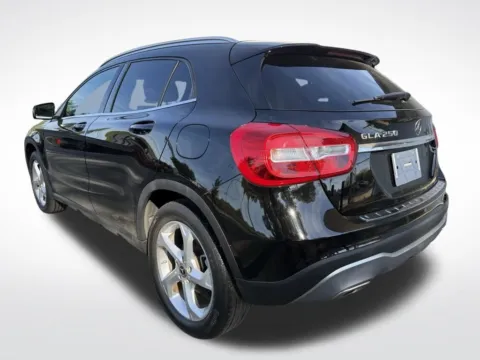 More photos of 2018 Mercedes-Benz GLA 250 at Dream Work Automotive, NC