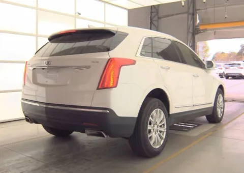 More photos of 2017 Cadillac XT5 at Dream Work Automotive, NC