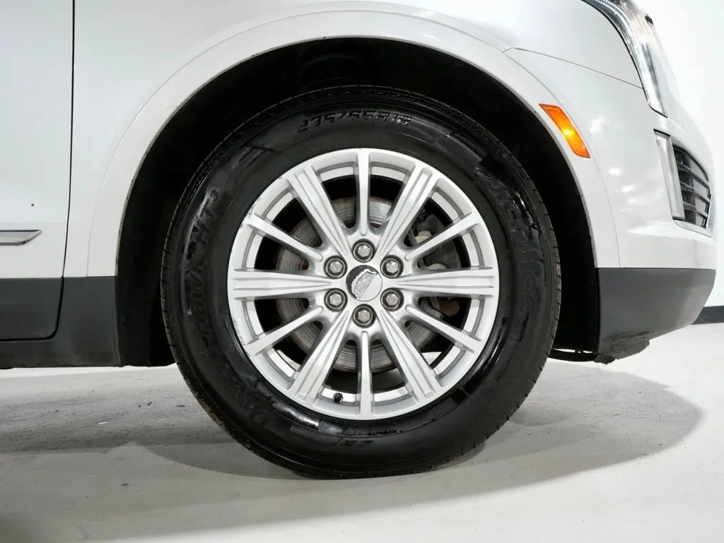 2017 Cadillac XT5 Base - Photo 34