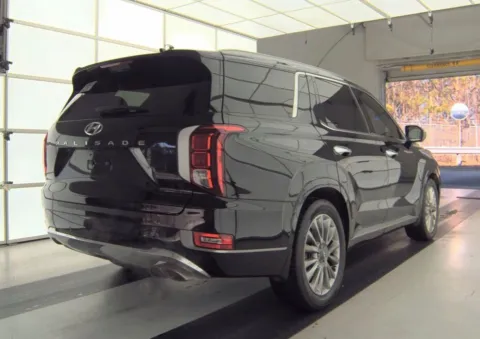 More photos of 2020 Hyundai Palisade Limited at Dream Work Automotive, NC