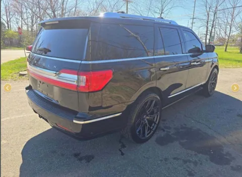 Another view of 2019 Lincoln Navigator Reserve for sale in Charlotte, NC at Dream Work Automotive