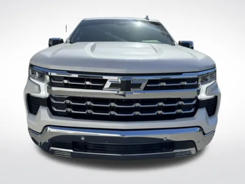 More photos of 2022 Chevrolet Silverado 1500 LTZ at Dream Work Automotive, NC