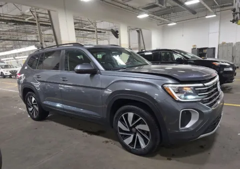 More photos of 2024 Volkswagen Atlas 2.0T SE w/Technology at Dream Work Automotive, NC