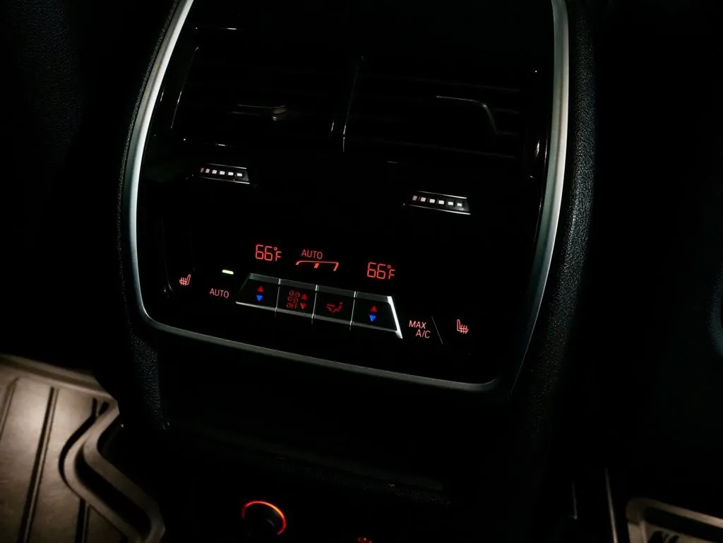 2023 BMW X7 40i - Photo 31