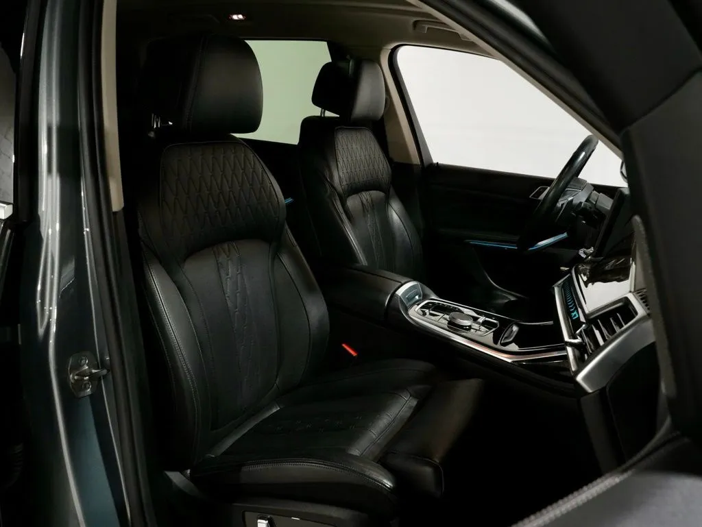 2023 BMW X7 40i - Photo 26