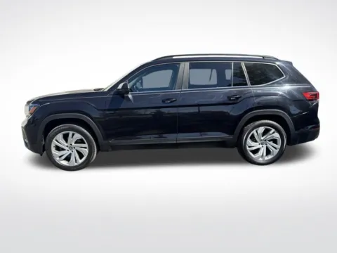 Another view of 2021 Volkswagen Atlas 3.6L V6 SE w/Technology for sale in Charlotte, NC at Dream Work Automotive
