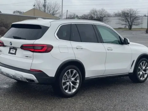 More photos of 2021 BMW X5 sDrive40i at Dream Work Automotive, NC