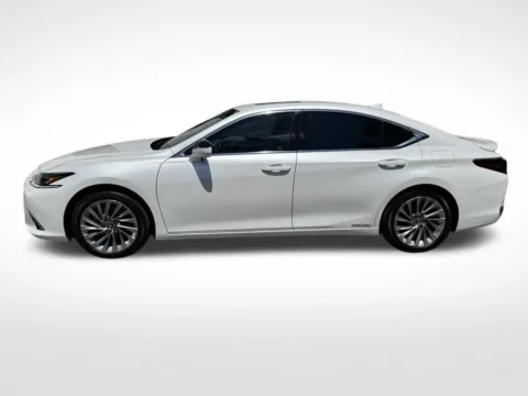 Photos of 2021 Lexus ES 300h Ultra Luxury for sale in Charlotte, NC at Dream Work Automotive