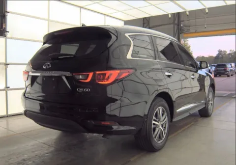 More photos of 2020 INFINITI QX60 LUXE at Dream Work Automotive, NC