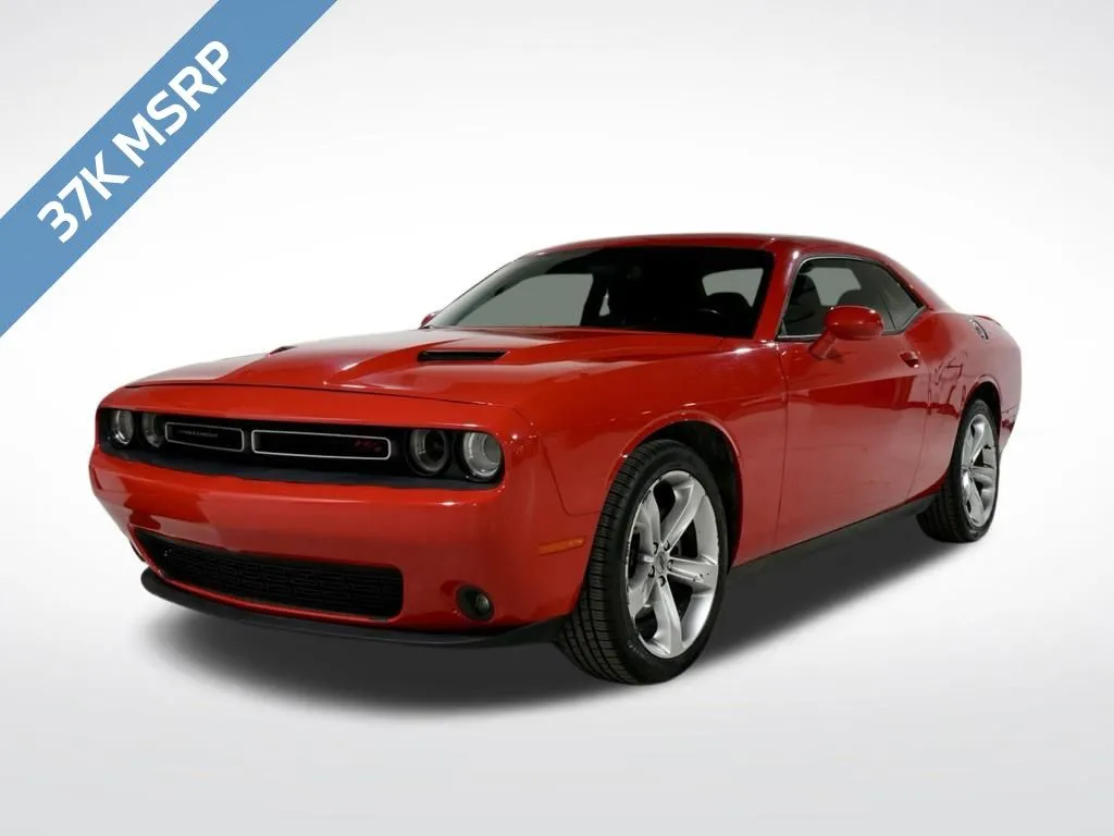 2018 Dodge Challenger R/T's photo