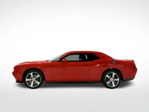 More photos of 2018 Dodge Challenger R/T at Dream Work Automotive, NC