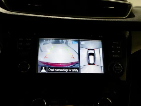More photos of 2016 Nissan Rogue SV at Dream Work Automotive, NC