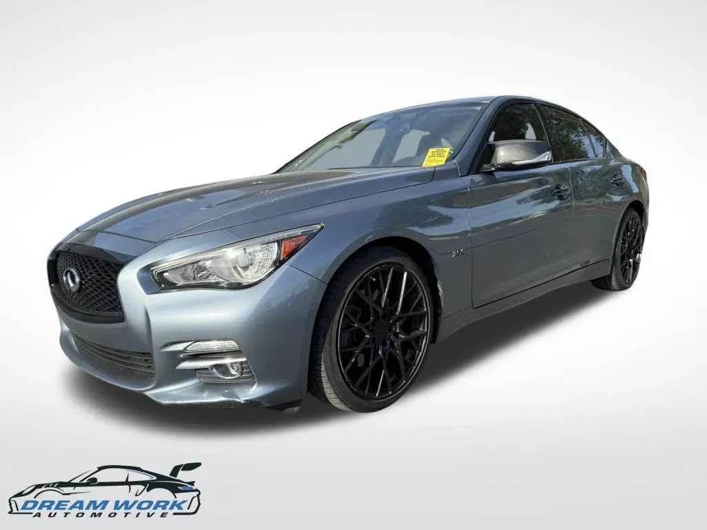 Blue 2016 INFINITI Q50 3.0t Premium for sale in Charlotte, NC