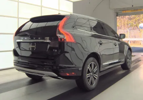 More photos of 2017 Volvo XC60 T5 Dynamic at Dream Work Automotive, NC