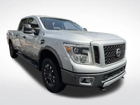 More photos of 2018 Nissan Titan XD PRO-4X at Dream Work Automotive, NC