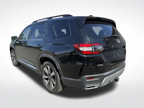 Another view of 2023 Honda Pilot Elite for sale in Charlotte, NC at Dream Work Automotive