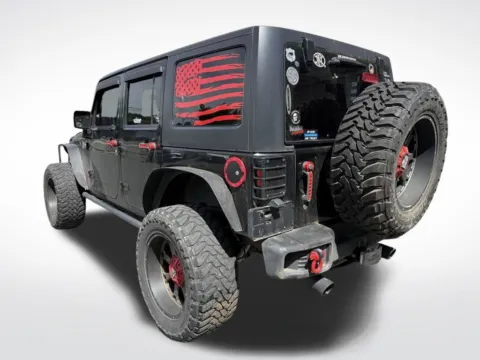 More photos of 2017 Jeep Wrangler Unlimited Rubicon at Dream Work Automotive, NC