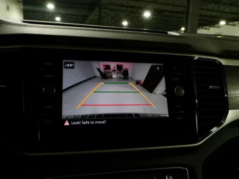 More photos of 2023 Volkswagen Atlas 3.6L V6 SE w/Technology at Dream Work Automotive, NC