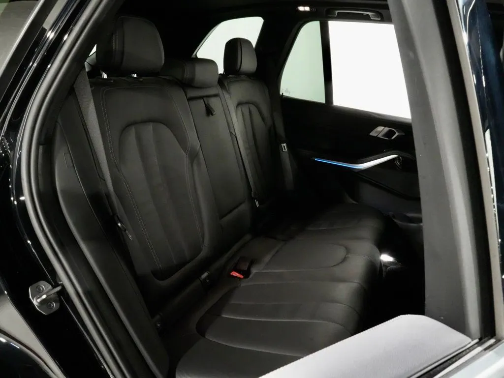 2021 BMW X5 40i - Photo 30