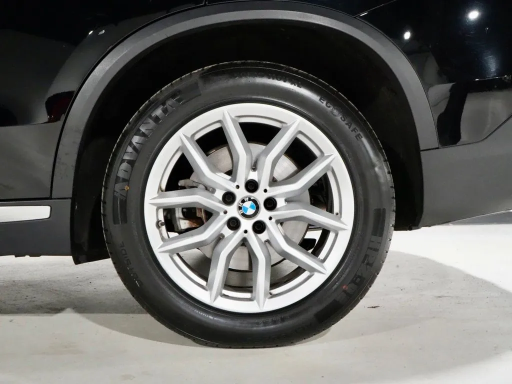 2021 BMW X5 40i - Photo 33