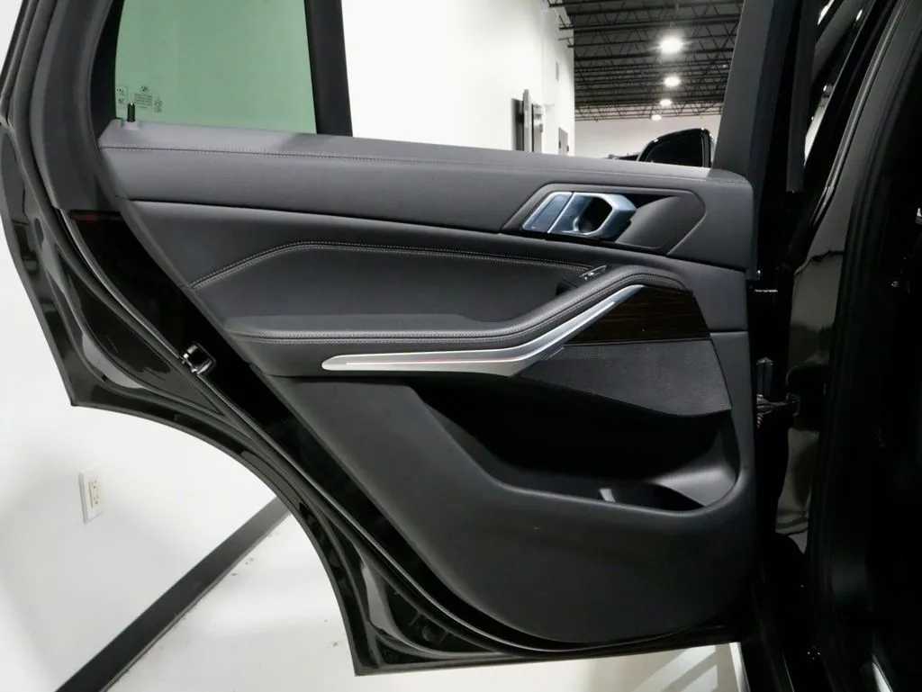 2021 BMW X5 40i - Photo 28