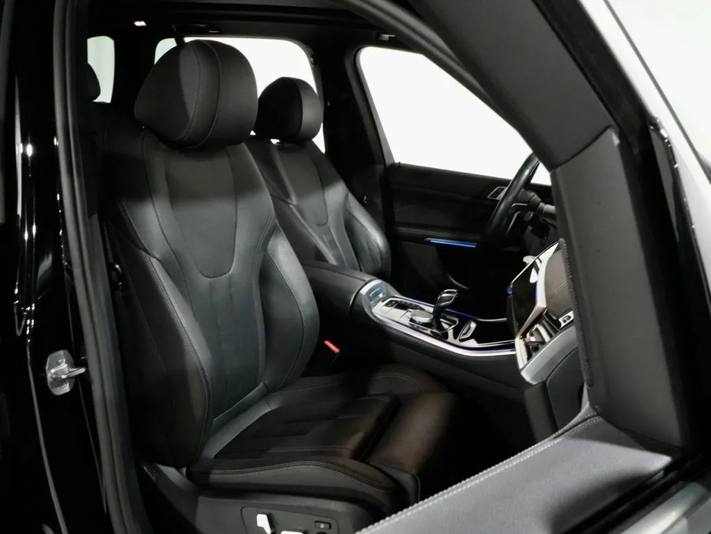 2021 BMW X5 40i - Photo 25