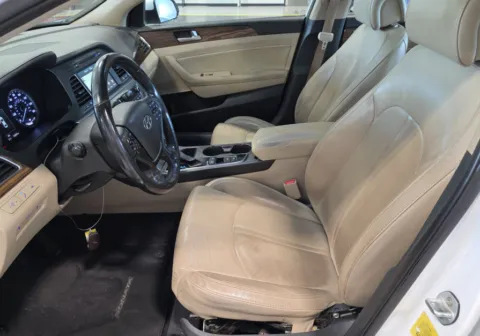 More photos of 2016 Hyundai Sonata Limited at Dream Work Automotive, NC