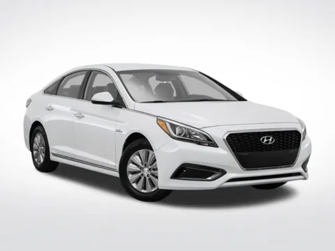 More photos of 2016 Hyundai Sonata Limited at Dream Work Automotive, NC