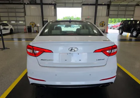 More photos of 2016 Hyundai Sonata Limited at Dream Work Automotive, NC