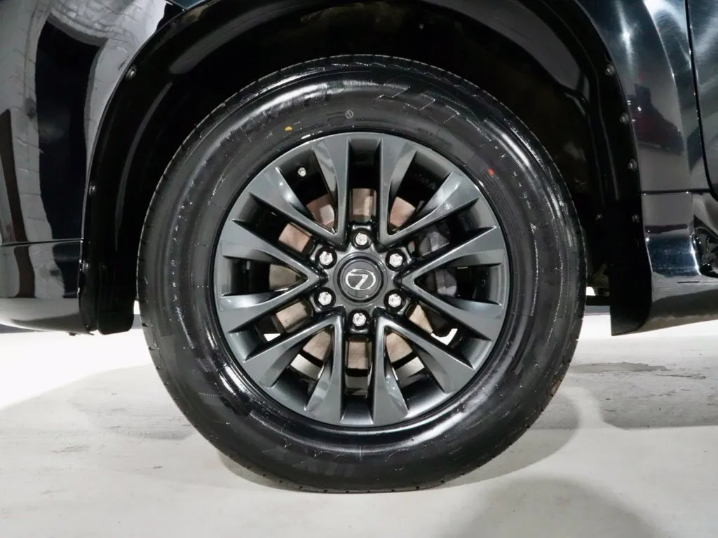 2023 Lexus GX PREMIUM - Photo 35