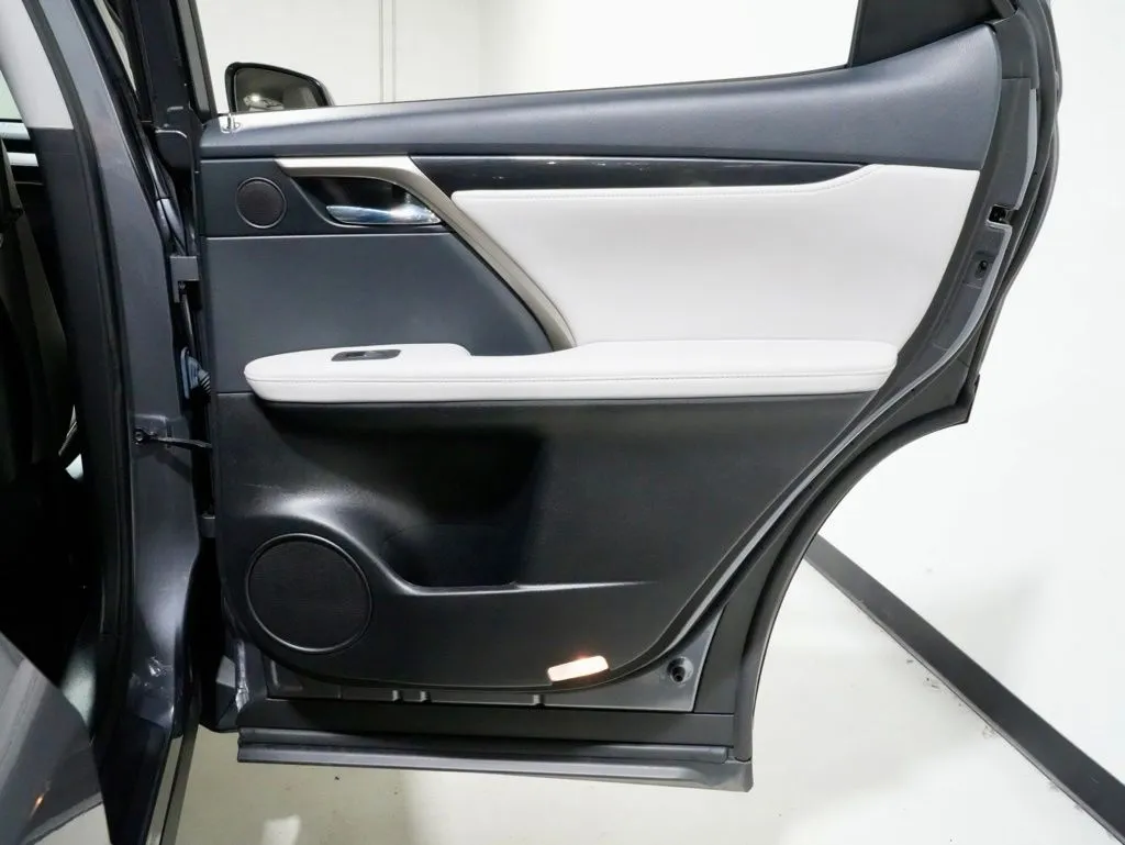 2022 Lexus RX 350 - Photo 29