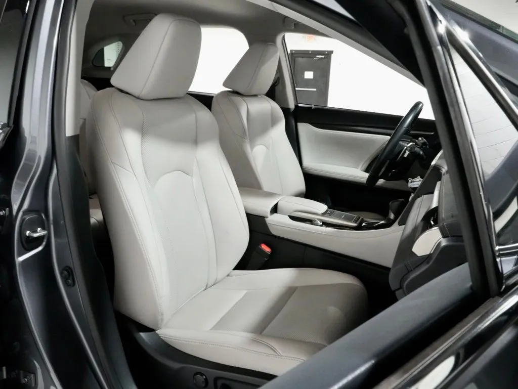 2022 Lexus RX 350 - Photo 23